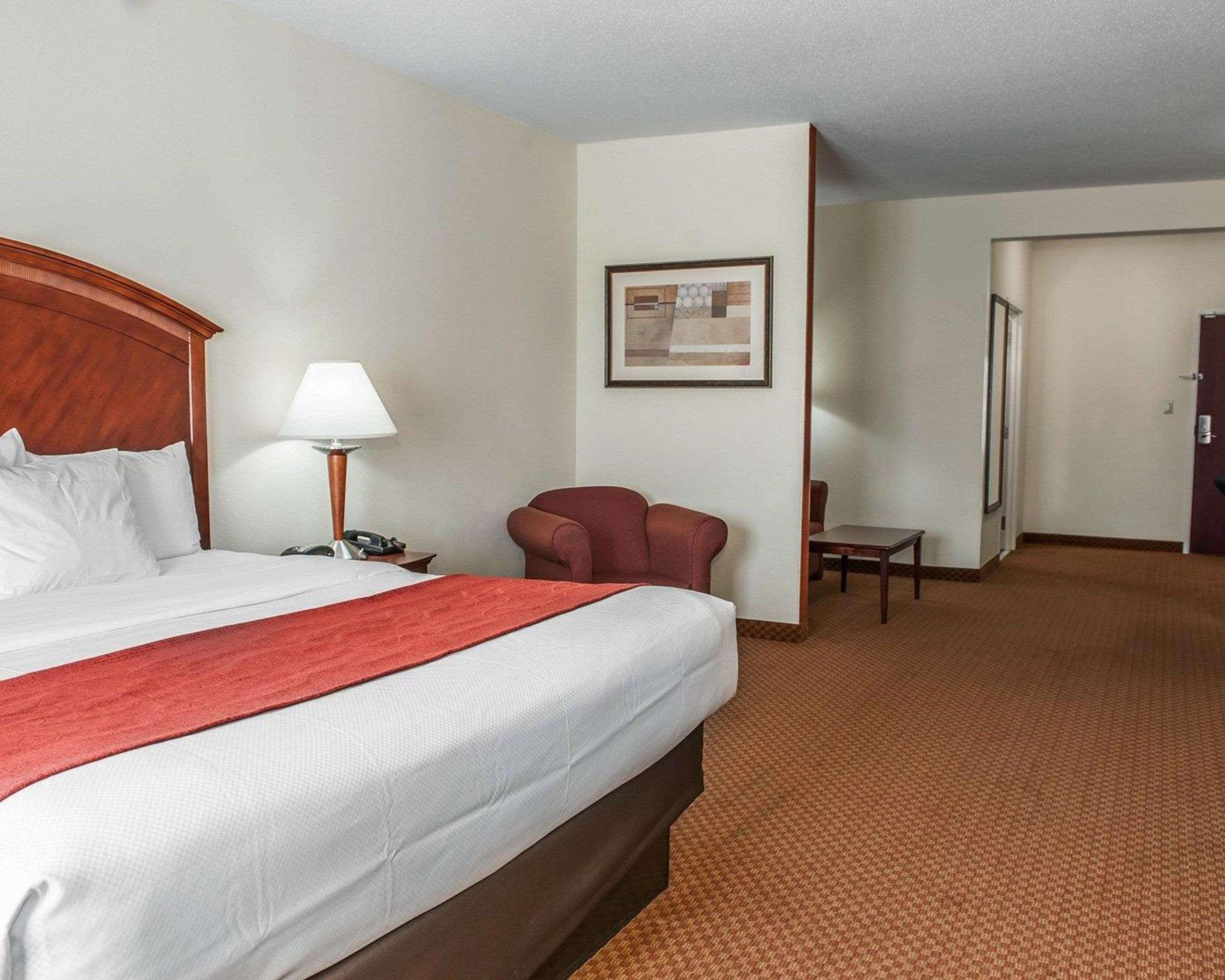 Comfort Suites Near Indianapolis Airport Indianápolis Exterior foto