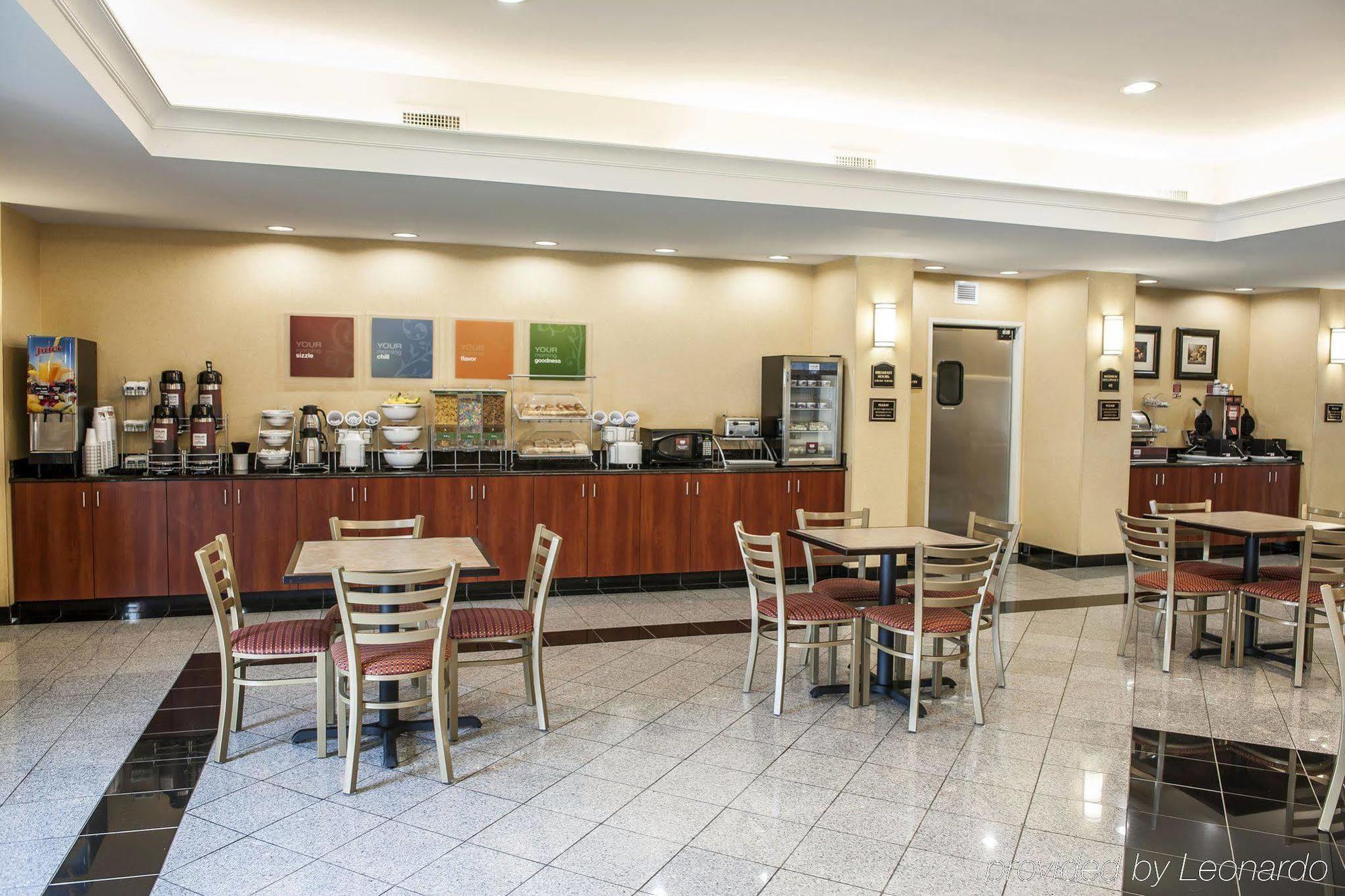 Comfort Suites Near Indianapolis Airport Indianápolis Exterior foto