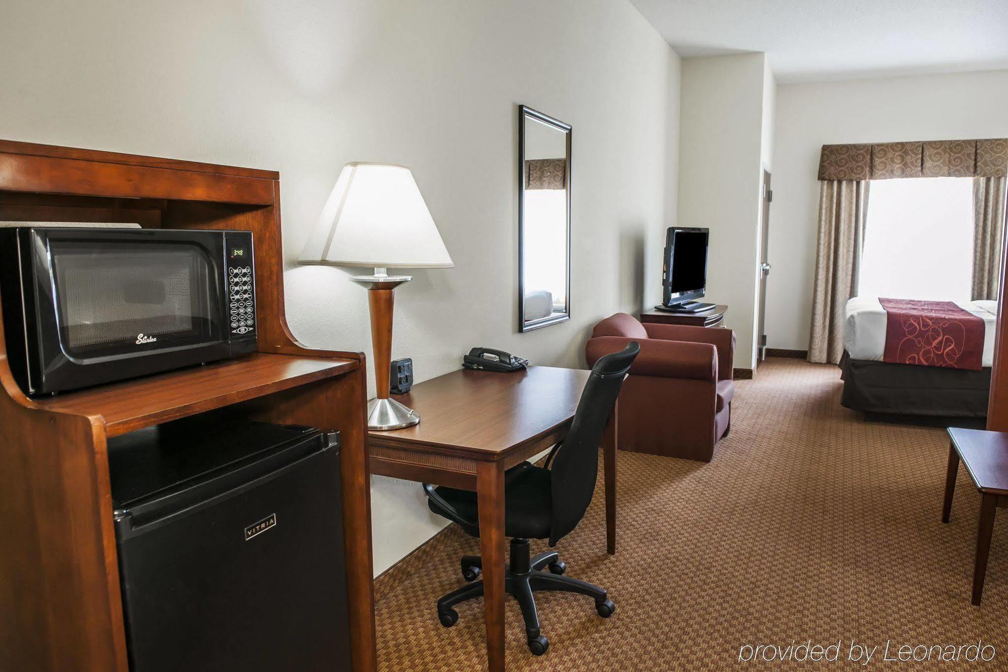 Comfort Suites Near Indianapolis Airport Indianápolis Exterior foto