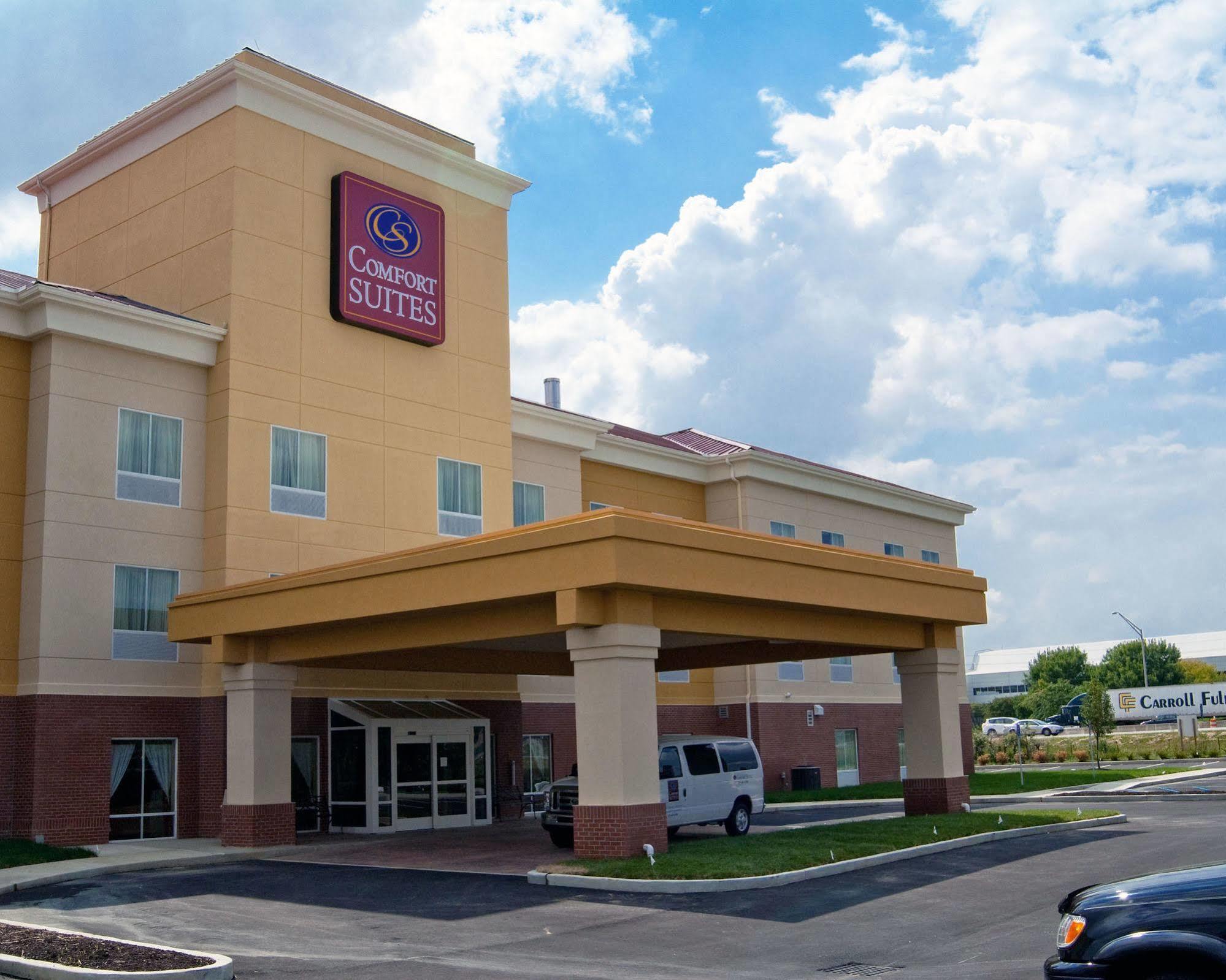 Comfort Suites Near Indianapolis Airport Indianápolis Exterior foto